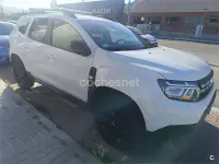 Usado Dacia Duster Extreme 100 CV (73 kW) 2023 Blanco SUV