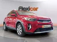 Usado Kia Stonic 101 CV (74 kW) 2022 Rojo SUV