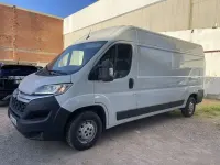 Usado Citroën Jumper 140 CV (102 kW) 2022 Blanco Monovolumen