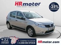 Usado Dacia Sandero 75 CV (55 kW) 2012 Gris Utilitario