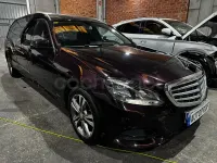 Usado Mercedes E250 204 CV (150 kW) 2015 Violeta / lila Familiar