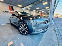 Usado VW Passat Executive 150 CV (110 kW) 2021 Gris / plata Berlina