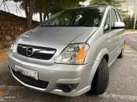 Usado Opel Meriva Sport 105 CV (77 kW) 2006 Gris Monovolumen