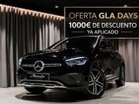 Käytetty Mercedes GLA180 136 HP (100 kW) 2022 Musta Katumaasturi