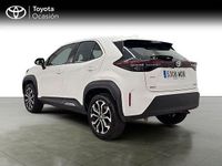 Usado Toyota Yaris Hybrid Active 116 CV (85 kW) 2022 Blanco Pickup/Camioneta