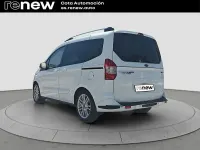 Usado Ford Tourneo Titanium 100 CV (73 kW) 2017 Blanco Familiar