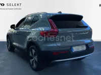 Nuevo Volvo XC40 Core 163 CV (119 kW) 2025 Gris / plata SUV