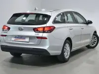 Usado Hyundai i30 GO! 110 CV (80 kW) 2018 Gris Familiar