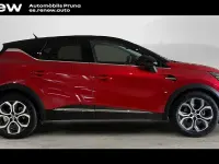 Usado Renault Captur 160 CV (117 kW) 2022 Rojo SUV