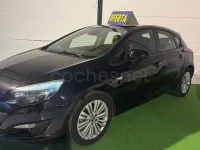 Usado Opel Astra Business 140 CV (102 kW) 2015 Negro Berlina
