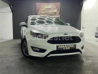 Usado Ford Focus ST-Line 182 CV (133 kW) 2017 Blanco Berlina