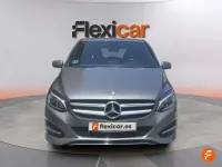Usado Mercedes B200 139 CV (102 kW) 2017 Gris Utilitario