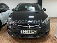 Usado Opel Astra Selective 115 CV (84 kW) 2014 Negro Berlina