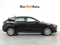 Usado Seat Leon Style 151 CV (111 kW) 2024 Negro Berlina