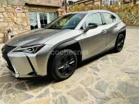 Usado Lexus UX Business Edition 184 CV (135 kW) 2020 Gris / plata SUV