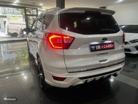 Usado Ford Kuga Vignale 182 CV (133 kW) 2017 Blanco SUV