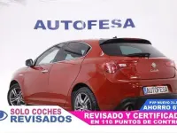 Usado Alfa Romeo Giulietta Distinctive 120 CV (88 kW) 2016 Rojo Utilitario