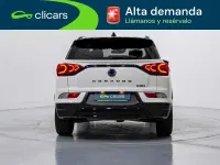 Usado SsangYong Korando Limited 148 CV (108 kW) 2025 Blanco SUV