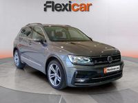Usado VW Tiguan Sportline 151 CV (111 kW) 2019 Gris SUV