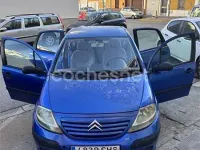 Usado Citroën C3 61 CV (44 kW) 2003 Azul Berlina