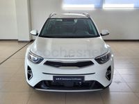 Usado Kia Stonic 101 CV (74 kW) 2024 Blanco SUV