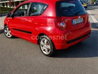 Usado Chevrolet Aveo LS 84 CV (61 kW) 2010 Rojo Berlina