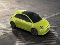 Nuevo Abarth 500e Turismo 132 kW (180 CV) 2025 Verde Utilitario