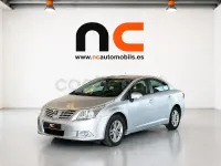 Usado Toyota Avensis Active 132 CV (97 kW) 2011 Gris / plata Berlina