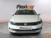 Usado VW Passat Advance 150 CV (110 kW) 2019 Blanco Familiar