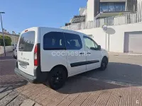 Usado Peugeot Partner Tepee Active 100 CV (73 kW) 2015 Blanco Monovolumen
