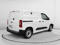 Usado Toyota Proace City City 102 CV (75 kW) 2022 Blanco Monovolumen