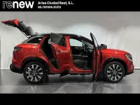 Usado Renault Austral Techno 200 CV (147 kW) 2025 Rojo SUV