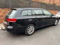 Usado VW Passat Advance 120 CV (88 kW) 2016 Negro Familiar