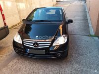 Usado Mercedes A160 Exclusive 95 CV (69 kW) 2011 Negro Monovolumen