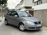 Usado VW Polo Match 70 CV (51 kW) 2006 Gris / plata Utilitario