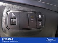 Usado Hyundai i20 100 CV (73 kW) 2024 Verde Utilitario