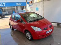 Usado Mitsubishi Colt Inform 95 CV (69 kW) 2006 Rojo Berlina