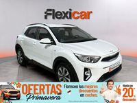 Usado Kia Stonic 100 CV (73 kW) 2025 Blanco SUV