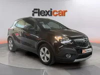 Usado Opel Mokka Selective 140 CV (102 kW) 2015 Negro SUV