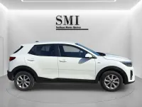 Usado Kia Stonic GT-Line 120 CV (88 kW) 2022 Blanco SUV