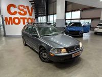 Usado Volvo V40 109 HP (80 kW) 2004 Cinzento Carrinha