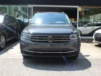 Käytetty VW Tiguan Life 246 HP (180 kW) 2021 Harmaa Katumaasturi