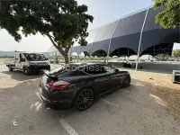 Usado Porsche Panamera Turbo 500 CV (367 kW) 2011 Negro Utilitario