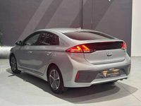 Usado Hyundai Ioniq Style 141 CV (103 kW) 2021 Plateado Utilitario