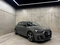 Usado Audi A1 Sportback S-Line 110 CV (80 kW) 2023 Gris / plata Utilitario