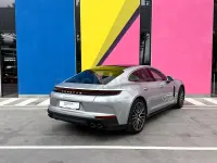 Usado Porsche Panamera 4 E-Hybrid 470 CV (345 kW) 2026 Gris / plata Utilitario