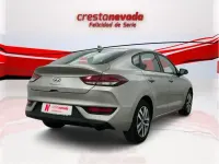 Usado Hyundai i30 120 CV (88 kW) 2018 Gris