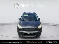 Usado Ford Tourneo Courier Titanium 95 CV (69 kW) 2016 Gris / plata Monovolumen