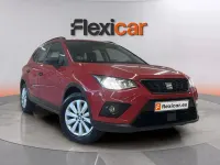 Usado Seat Arona Reference 95 CV (69 kW) 2021 Rojo SUV