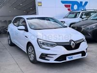 Usado Renault Mégane IV Life 115 CV (84 kW) 2021 Blanco Berlina